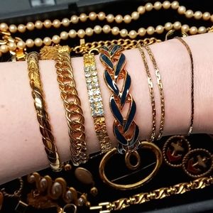 Gold Tone Vintage Bracelet Jewelry Lot Monet & Napier